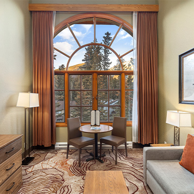 Caribou Lodge & Spa Banff Superior Suites
