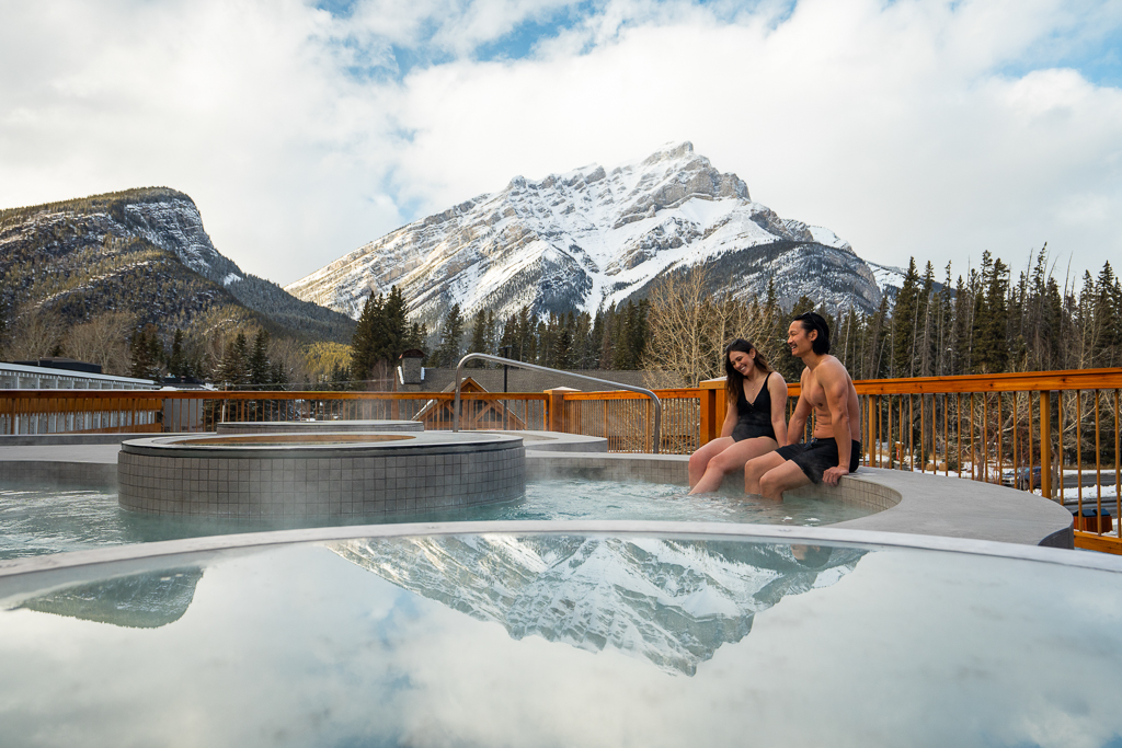 Otter Hotel Rooftop Hot Pool