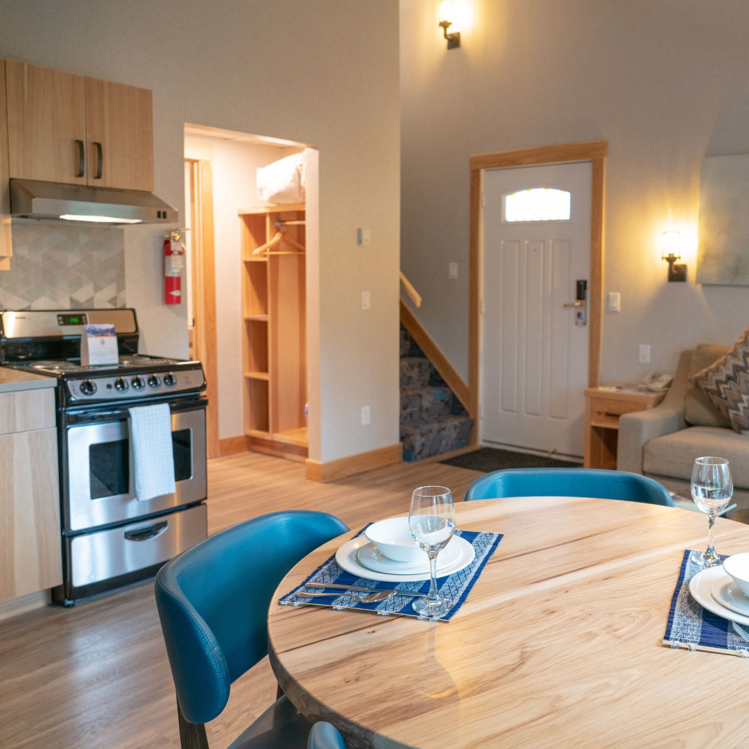 Tunnel Mountain Resort Condo
